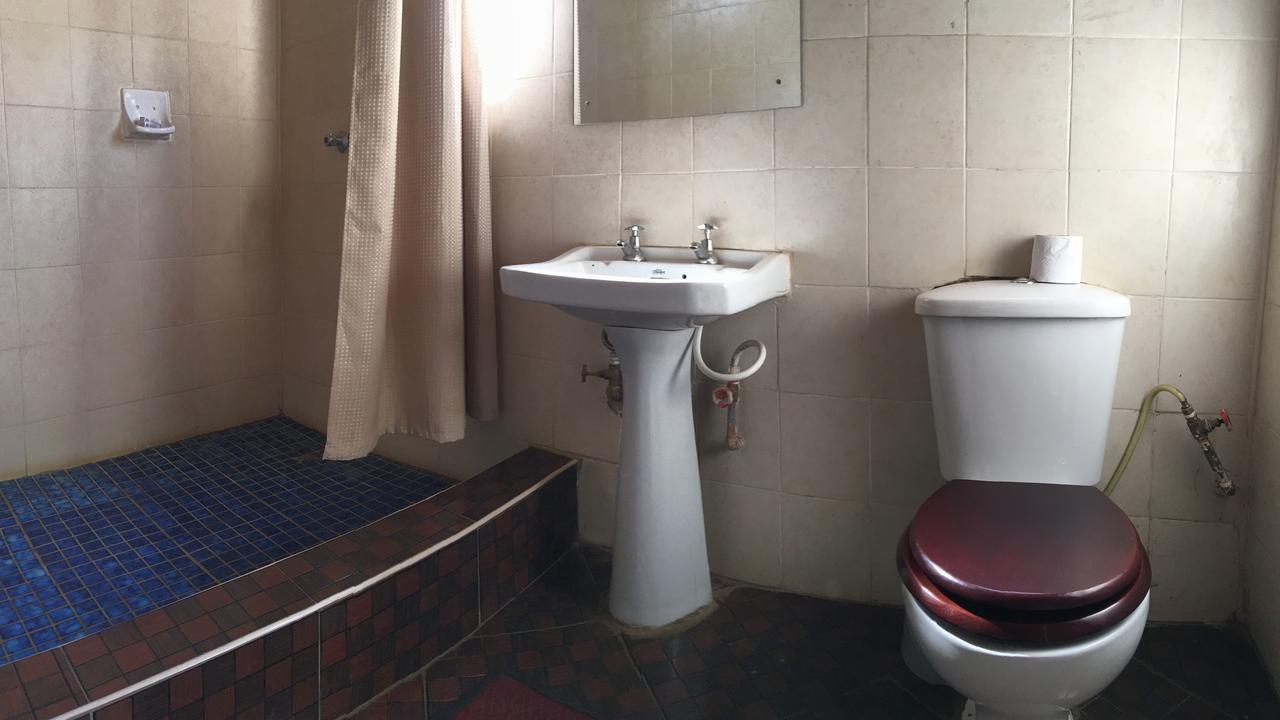 Okavango Lodge Ливингстон Экстерьер фото