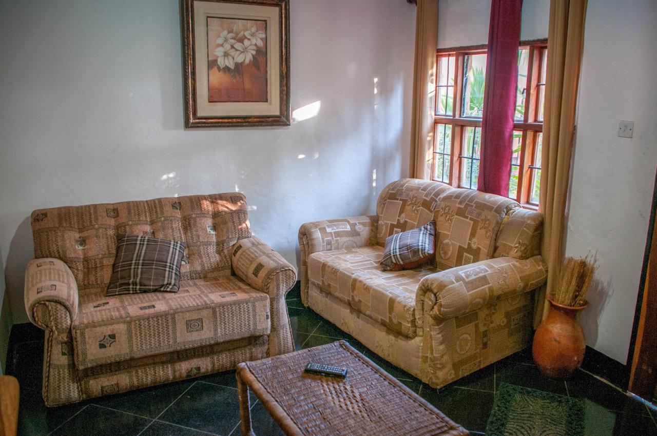 Okavango Lodge Ливингстон Экстерьер фото