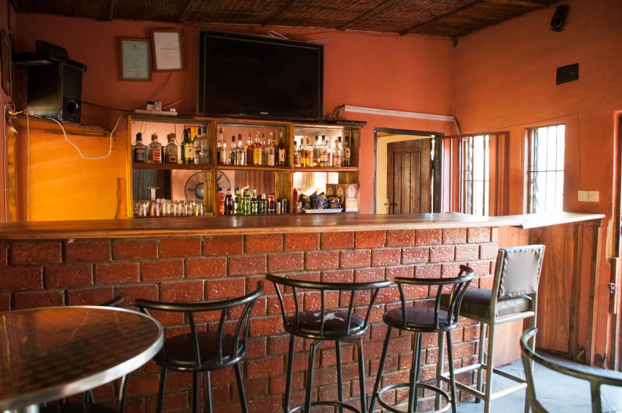 Okavango Lodge Ливингстон Экстерьер фото