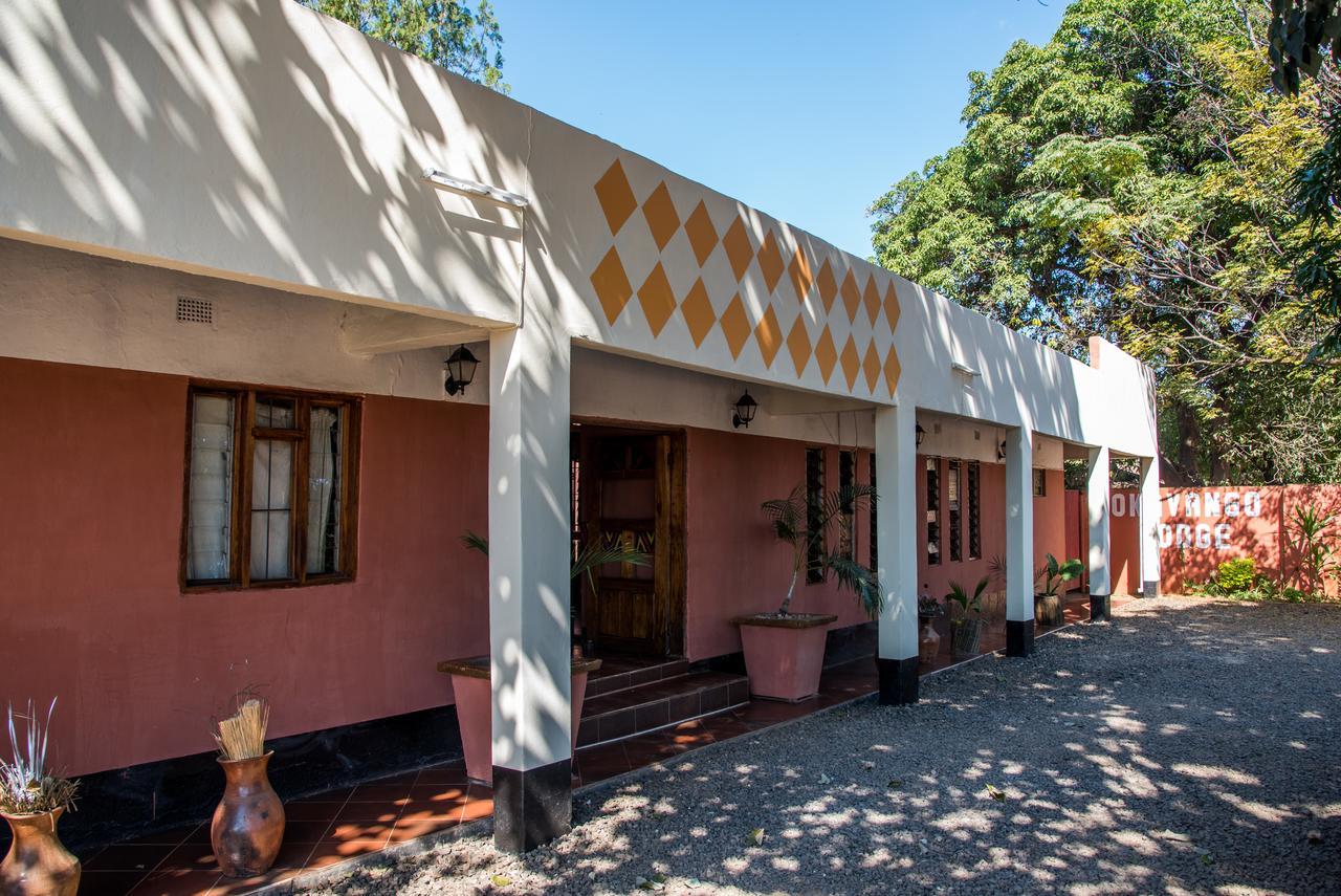 Okavango Lodge Ливингстон Экстерьер фото